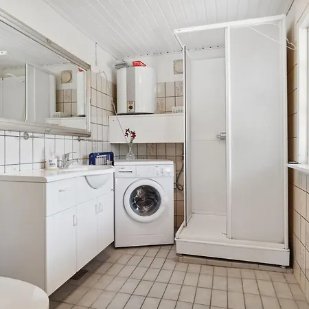 Ilmari - 150m From The Sea By Interhome *