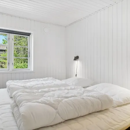 Ilmari - 150m From The Sea By Interhome